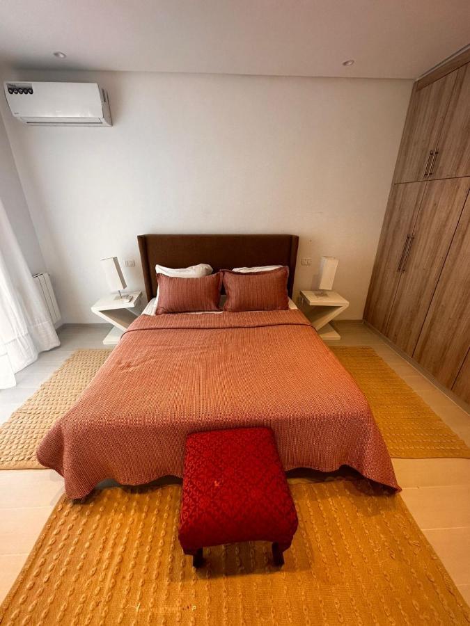 App Avec Jardin Dans Un Hotel 감마르트 외부 사진
